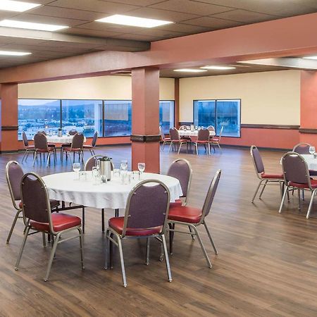 Ramada By Wyndham Downtown Spokane Dış mekan fotoğraf