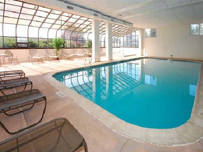 Ramada By Wyndham Downtown Spokane Konforlar fotoğraf