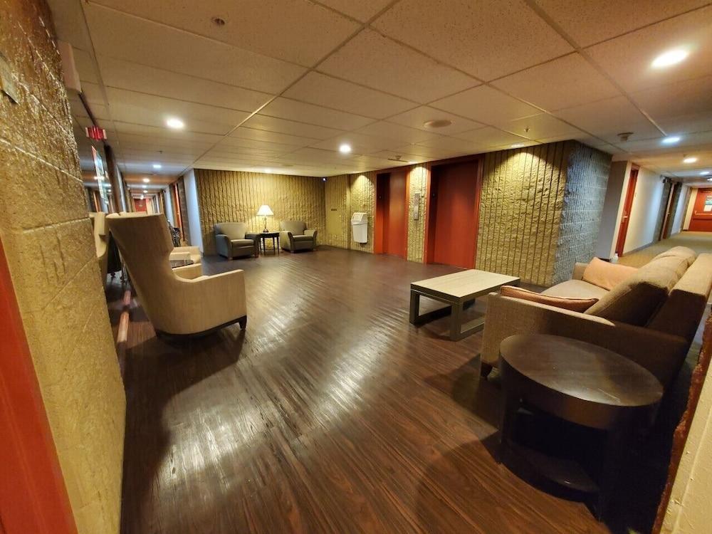 Ramada By Wyndham Downtown Spokane Dış mekan fotoğraf