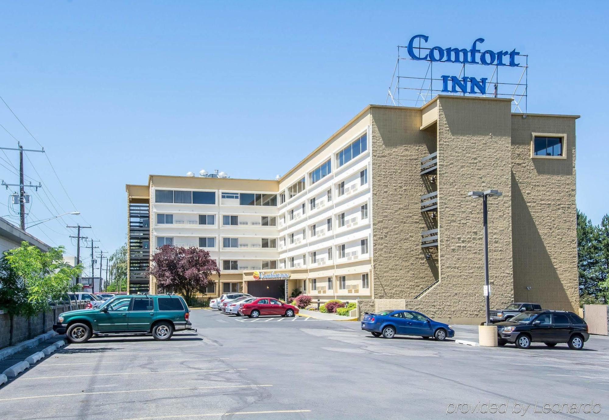 Ramada By Wyndham Downtown Spokane Dış mekan fotoğraf