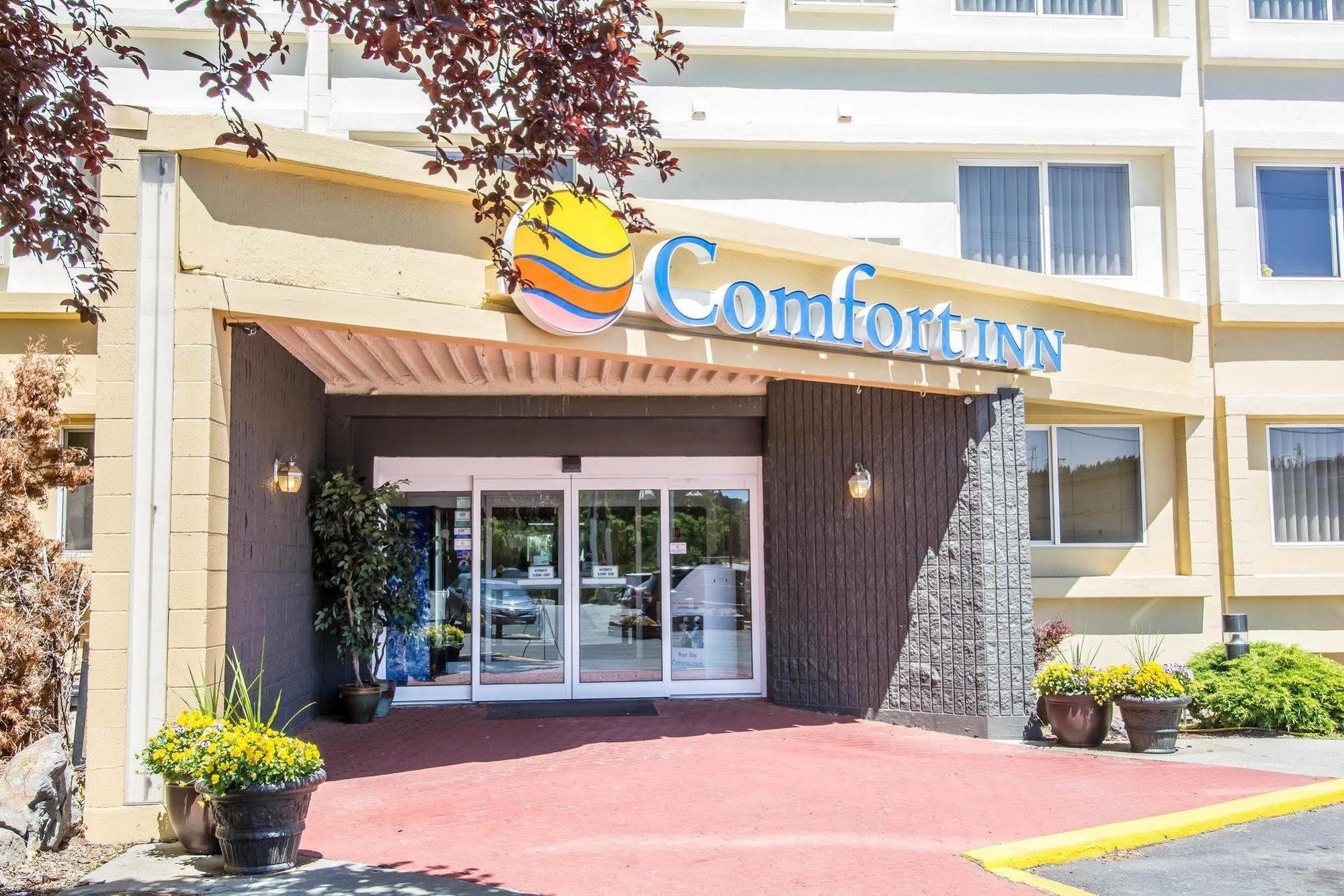 Ramada By Wyndham Downtown Spokane Dış mekan fotoğraf