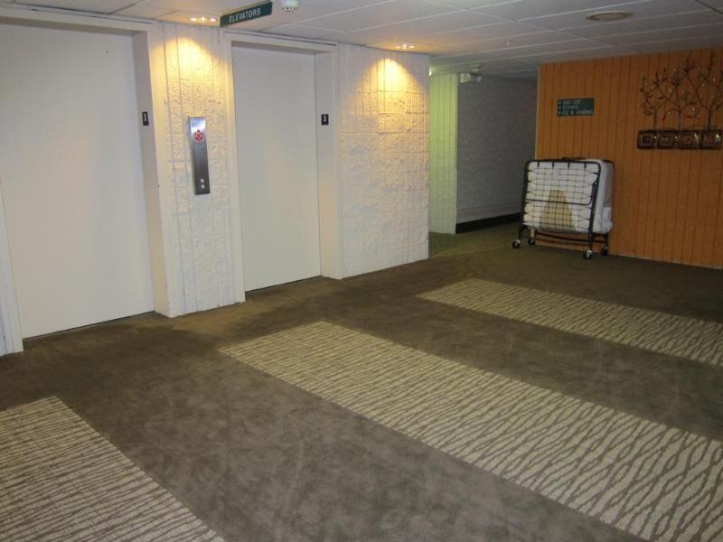 Ramada By Wyndham Downtown Spokane Dış mekan fotoğraf