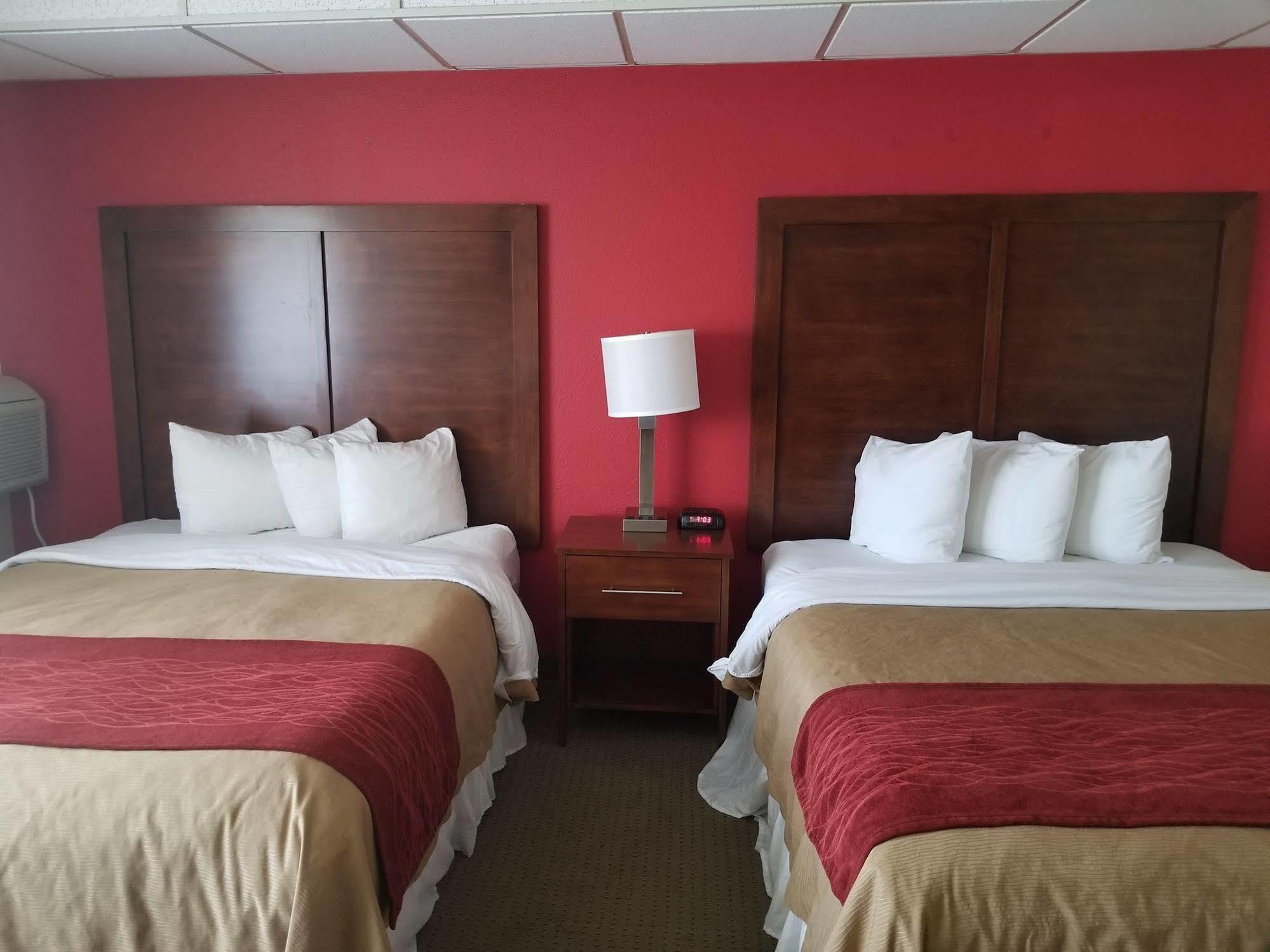 Ramada By Wyndham Downtown Spokane Dış mekan fotoğraf
